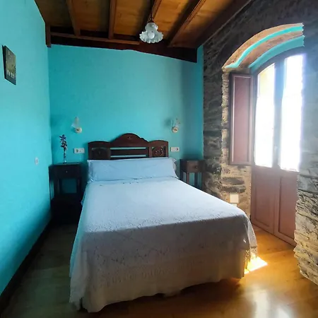 Casa Venancio * Trabada